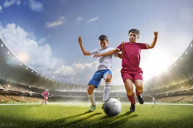 欧冠-弗拉霍维奇破门麦肯尼建功 尤文2-0曼城